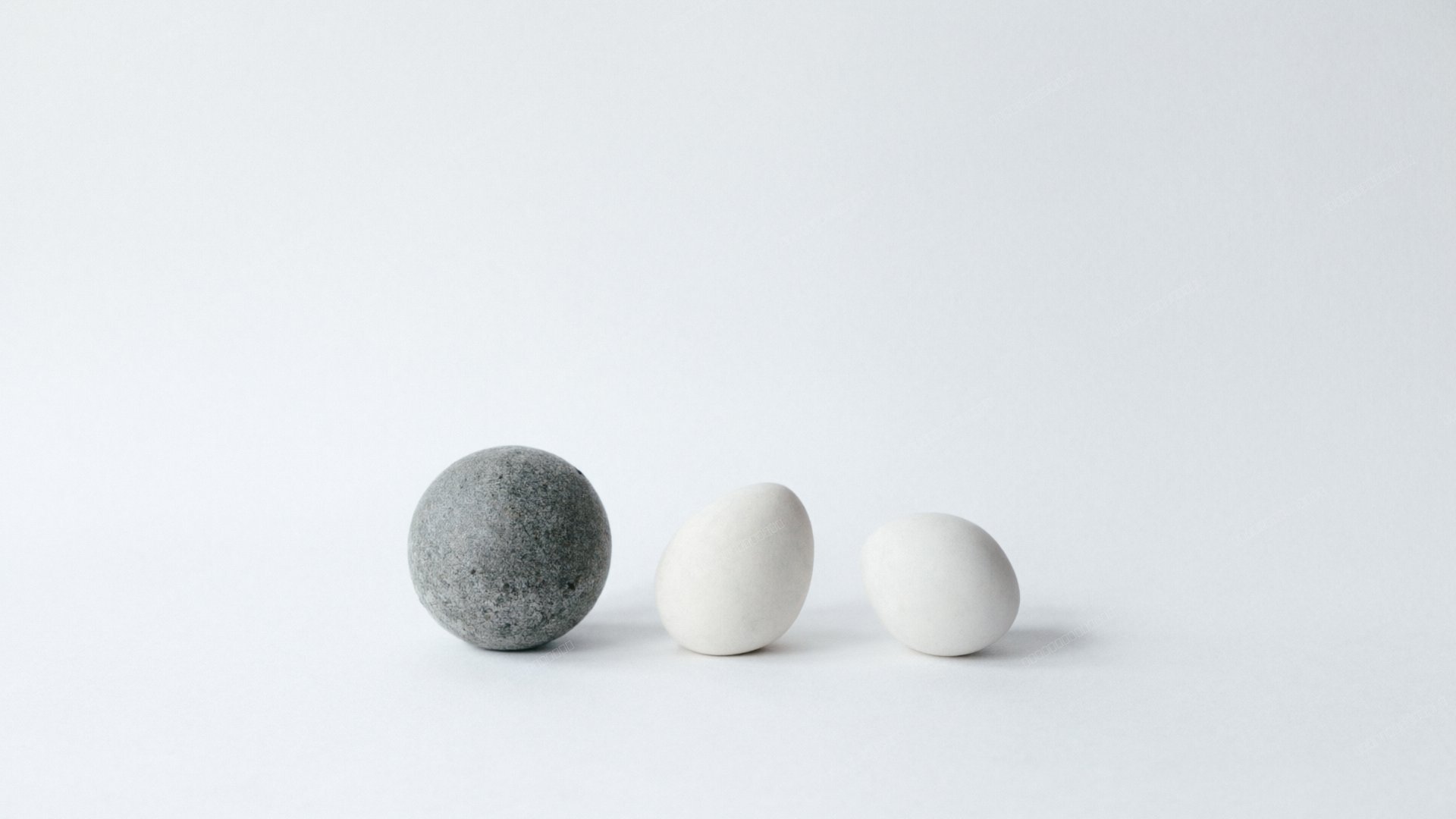 Minimalist Abstract Three Elements