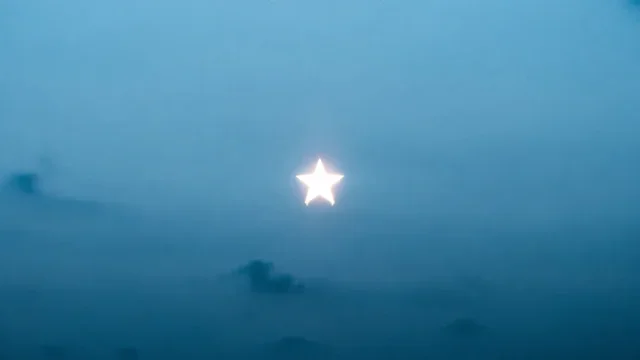 孤星暗渐变极简壁纸